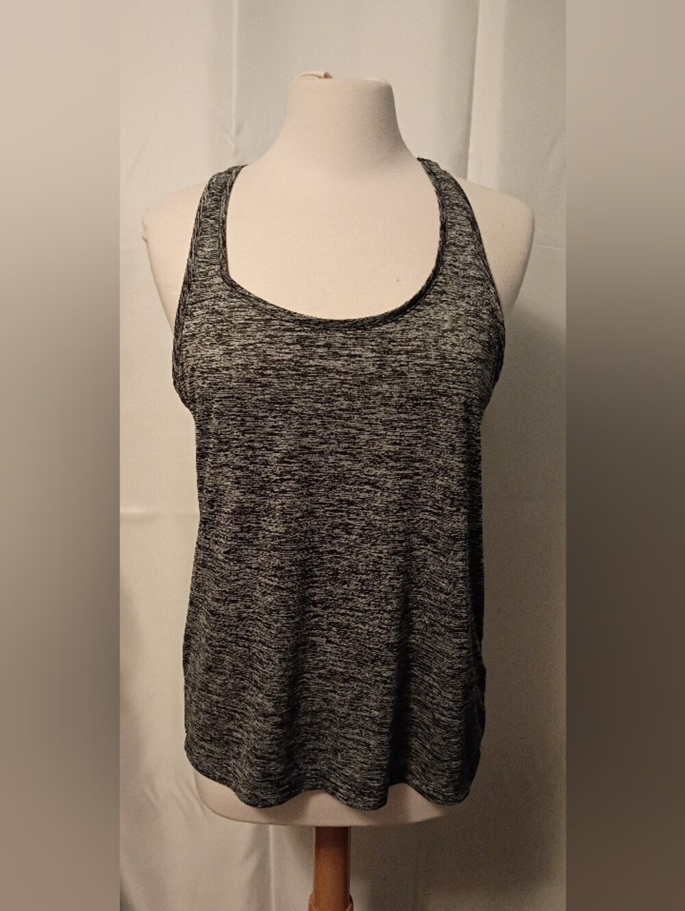 Under Armour HeatGear Loose Space-Dye Racerback Tank Top Exercise Shirt Sz Large
